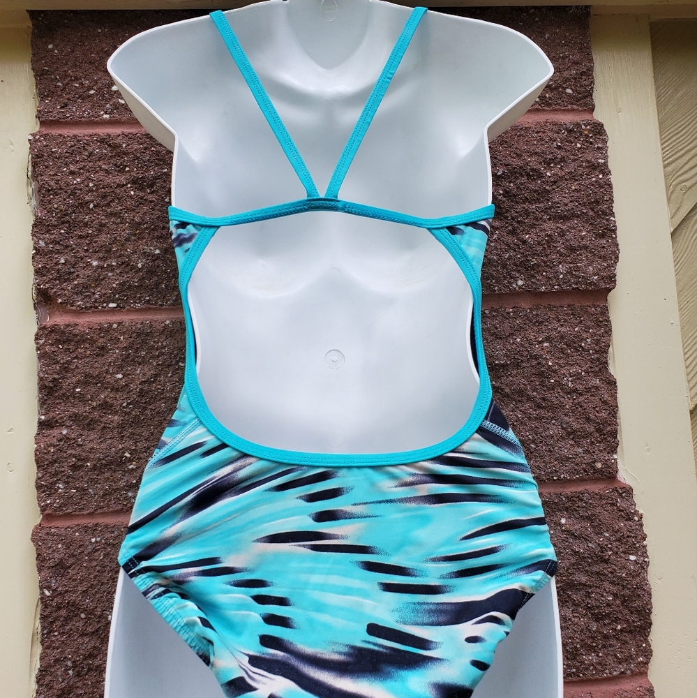 One piece swimsuit 8